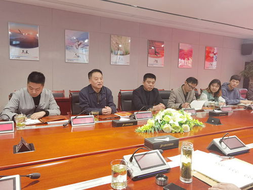 校党委书记万继军赴安徽金鹏建设集团走访调研